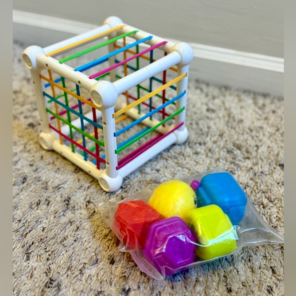 Montessori Toys Cube Bin & Sensory Shape Blocks